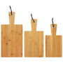 Day Juego de 3 Tablas de Cortar y Servir con Cuerda. Pequeña: 14.8x19.3x1.3 cm, Mediana: 33x17x1.3 cm, Grande: 39.8x19x1.3 cm