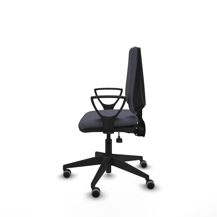 Silla de oficina Elche con mecanismo Asincro tapizada con Tela color Gris oscuro. Equipada con Base piramidal negra, Brazos fijos y Ruedas 65 mm parqué Silla de oficina Elche con mecanismo Asincro tapizada con Tela color Gris oscuro. Equipada con Base piramidal negra, Brazos fijos y Ruedas 65 mm parqué