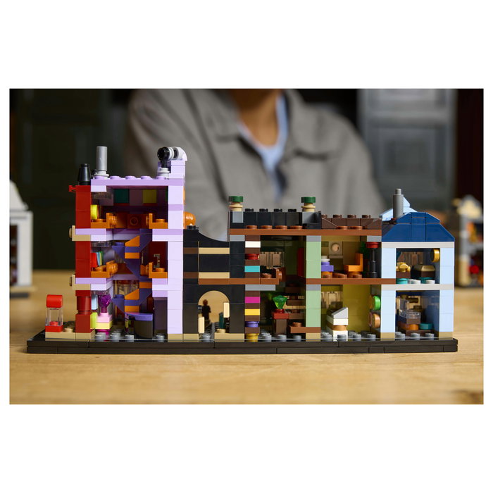 LEGO Harry Potter 76444 Tiendas Mágicas del Callejón Diagon