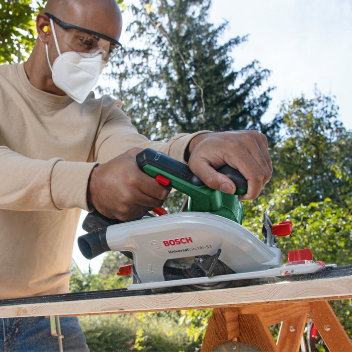 Bosch UniversalCirc 18V-53 Solo Bosch UniversalCirc 18V-53 Solo