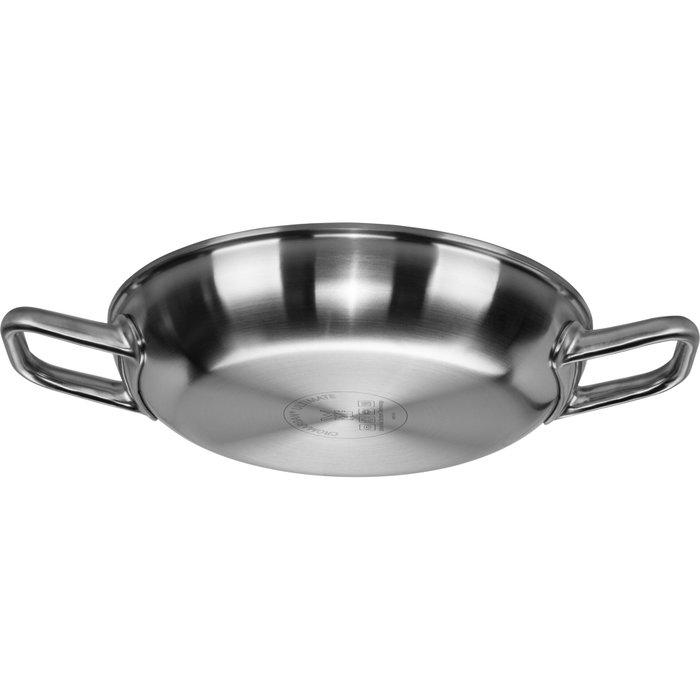 WMF Ultimate Profi Resist Serving Pan 24 cm WMF Ultimate Profi Resist Serving Pan 24 cm
