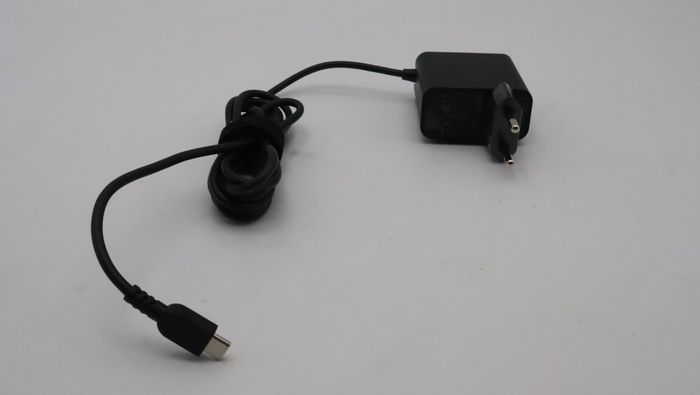 Lenovo Adaptador de Corriente 65W con Puertos Duales y Voltajes Ajustables 20V/15V/9V/5V para Carga Simultánea