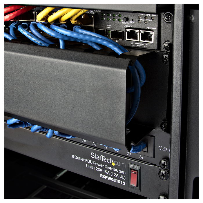 StarTech.com Panel de Gestión de Cableado Horizontal 2U, Canaleta con Cubierta para Racks, Plástico/Acero Negro, EIA RS310-D, 482 x 79 x 88.1 mm