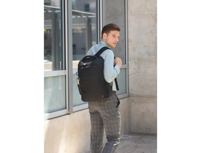 HP Renew Business Mochila para Portátil de 17,3 pulgadas, Negro HP Renew Business Mochila para Portátil de 17,3 pulgadas, Negro