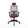 Silla de oficina Horna con mecanismo Sincro/Traslack tapizada con Tela color Granate y malla color Gris. Equipada con lumbar 1D, Brazos 1D, Cabecero 2D y Ruedas 65 mm parqué