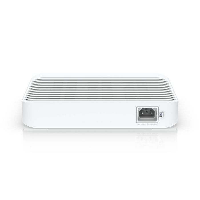 Ubiquiti Switch Layer 3 con 8x RJ-45 2.5 GbE PoE+ y 2x SFP+