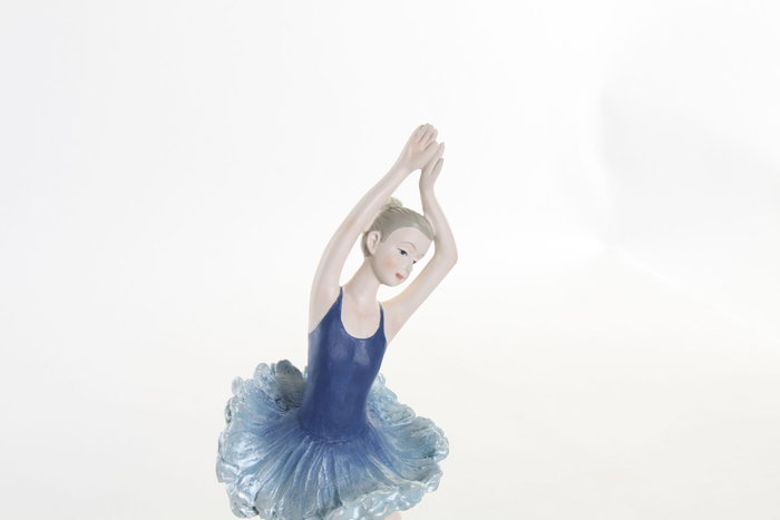 DKD Home Decor Figura de Bailarina Azul en Resina DKD Home Decor Figura de Bailarina Azul en Resina