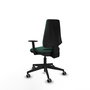 Silla de oficina Elche con mecanismo Contacto permanente básico tapizada con Tela color Verde botella. Equipada con Base piramidal negra, Brazos 1D y Ruedas 65 mm parqué