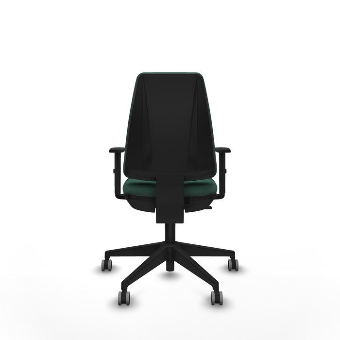 Silla de oficina Elche con mecanismo Contacto permanente básico tapizada con Tela color Verde botella. Equipada con Base piramidal negra, Brazos 1D y Ruedas 65 mm parqué