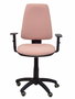 Silla de oficina Elche con mecanismo Contacto permanente básico tapizada con Tela color Rosa pálido. Equipada con Base poliamida negra, Brazos 1D y Ruedas de parqué