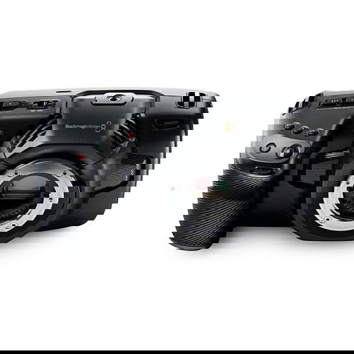 Blackmagic Design Pocket Cinema Camera 4K | Videocámara Manual Profesional 4K Ultra HD con Pantalla Táctil LCD de 5", Montura Micro 4/3, Negro