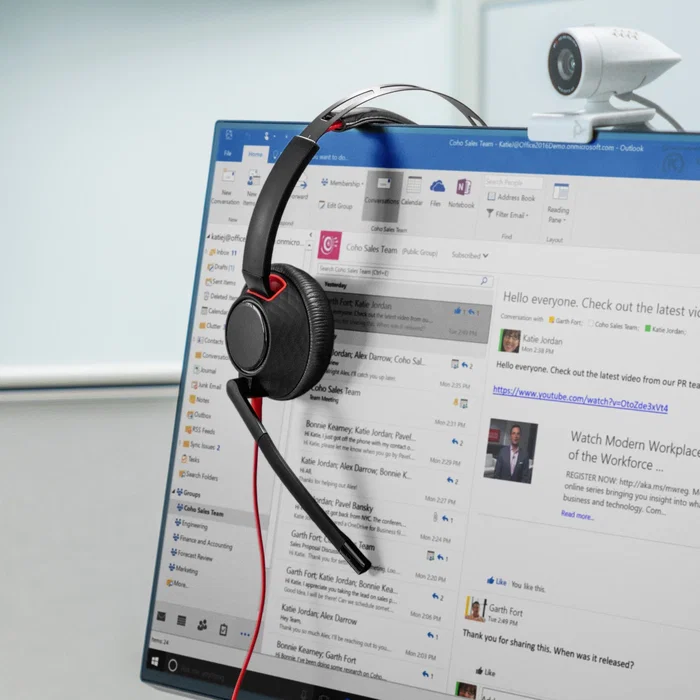 HP Poly Blackwire C5220 Auriculares con Micrófono USB-C, Cancelación de Ruido, Diadema Metálica Acolchada, Negro, para Negocios y Uso Diario