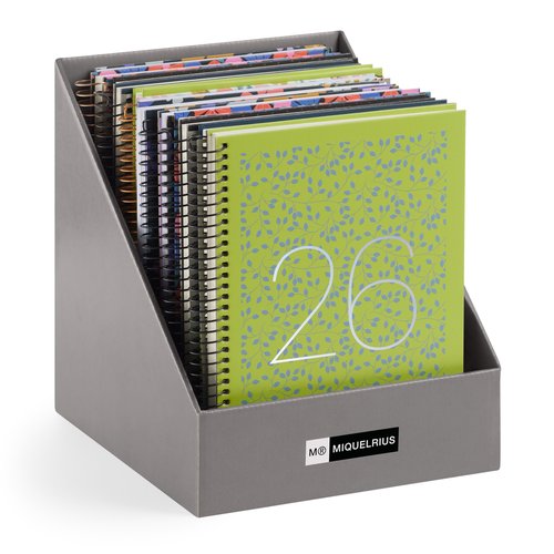 Agenda Anual (2025-26) Miquelrius Catalan 18 Meses Espiral Tapa Extra Plus 4º 155X213 S/V Apais. Assortiment Expositor De 12 Agenda Anual (2025-26) Miquelrius Catalan 18 Meses Espiral Tapa Extra Plus 4º 155X213 S/V Apais. Assortiment Expositor De 12