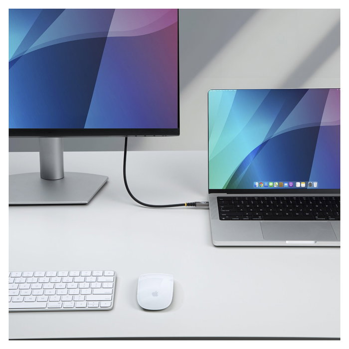 StarTech.com Cable USB4 de 1 m, 80 Gbps, 240 W, USB-C a USB-C