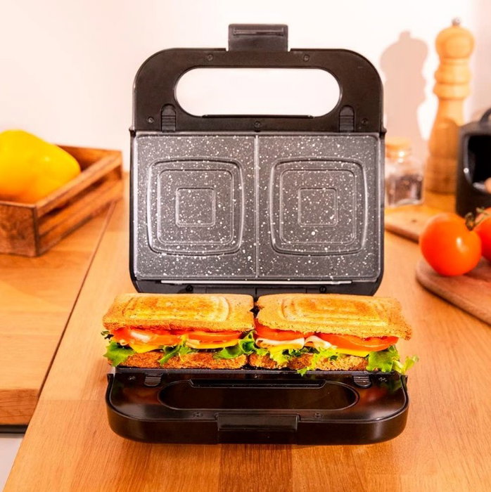 Cecotec Rock'n Toast 4in1 Sandwichera 1000 W Negro, Acero satinado Cecotec Rock'n Toast 4in1 Sandwichera 1000 W Negro, Acero satinado