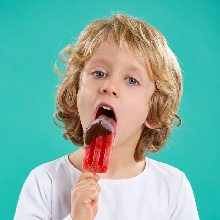 Quttin Molde Helado Individual Silicona 10.6 cm Ancho x 18.1 cm Largo x 2.7 cm Alto (36 Unidades) Quttin Molde Helado Individual Silicona 10.6 cm Ancho x 18.1 cm Largo x 2.7 cm Alto (36 Unidades)