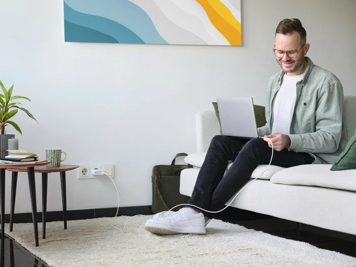 Trust Maxo Cargador de Pared USB-C 100W Blanco con Cable 2m Trust Maxo Cargador de Pared USB-C 100W Blanco con Cable 2m