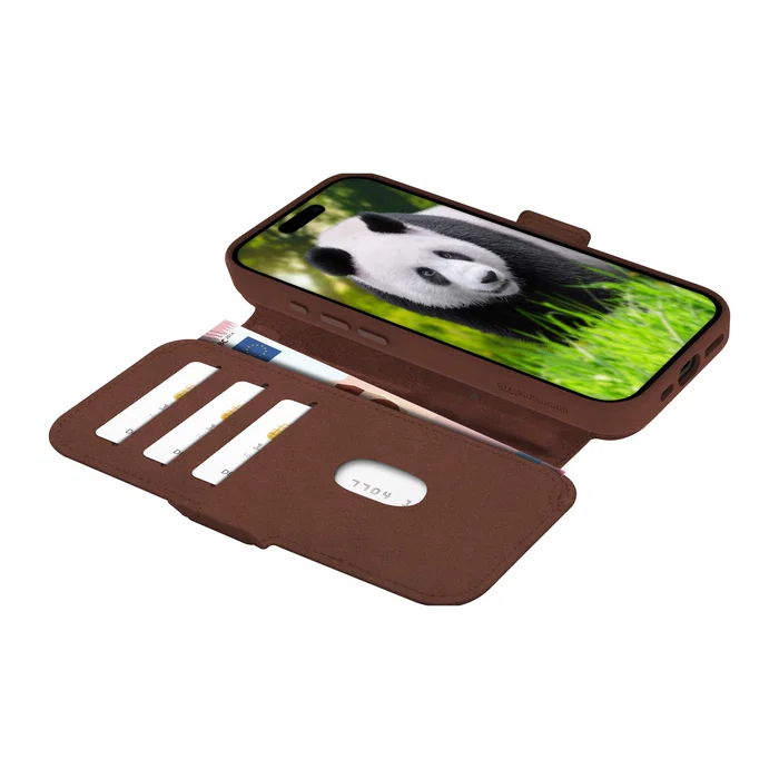Apple iPhone 17 Funda Folio Lynge dbramante1928 con MagSafe - Cuero de Grano Entero Bronceado, Cierre Magnético, Bolsillo para 3 Tarjetas