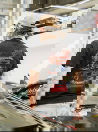 Radikal Revolution RKNFA101S - Camiseta Renault 5 Turbo Fat Ass Negra, Diseño Edición Rally, Talla S