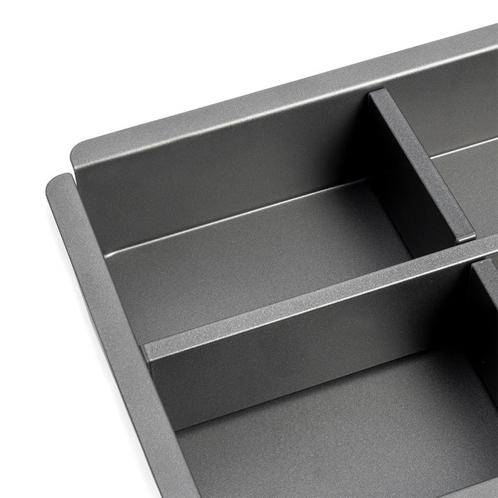 HERRAJES ALK Cesta Metal para Bastidor Óptima 200x56.5x410 mm Grafito HERRAJES ALK Cesta Metal para Bastidor Óptima 200x56.5x410 mm Grafito