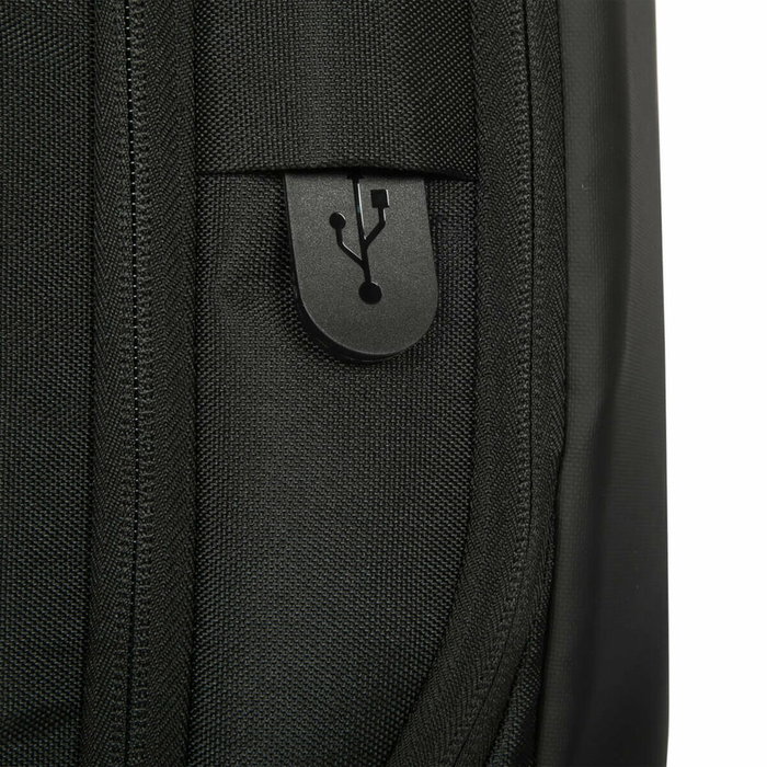 Targus Mochila Commuter EcoSmart para Portátil 16 Pulgadas Negro