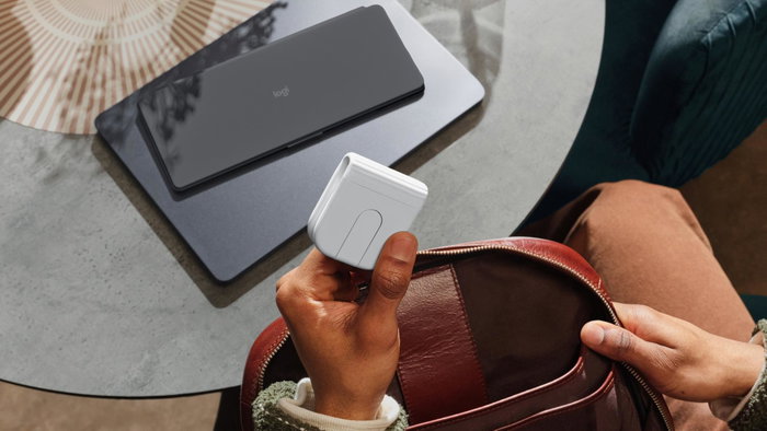 Logitech Mobi Fold Blanco