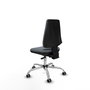 Silla de oficina Elche con mecanismo Asincro tapizada con Tela color Gris. Equipada con Base cromada, Sin brazos y Ruedas 65 mm parqué