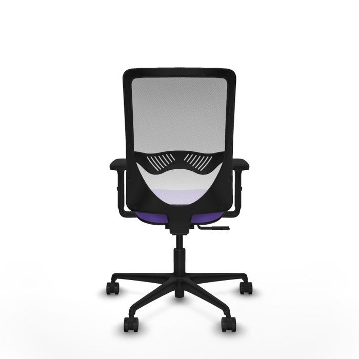 Silla de oficina Zulema con mecanismo Sincro tapizada con Tela color Lila y malla color Blanco. Equipada con lumbar 1D, Brazos 2D y Ruedas 65mm nailon