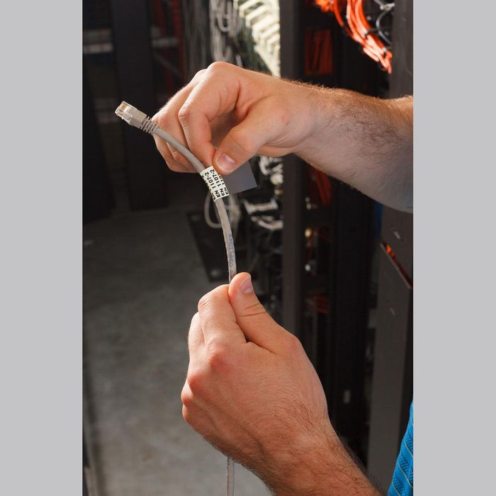 Brady BMP21-PLUS; BMP21-LAB; BMP21; IDPAL; LABPAL Cinta Autolaminable de Vinilo 19.05 mm x 4.30 m Brady BMP21-PLUS; BMP21-LAB; BMP21; IDPAL; LABPAL Cinta Autolaminable de Vinilo 19.05 mm x 4.30 m