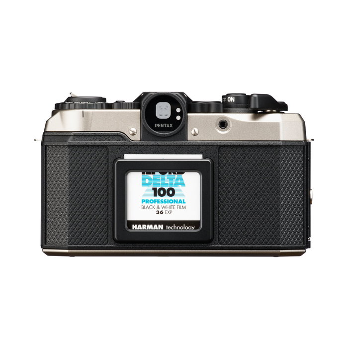 Pentax 17 Cámara Analógica de Medio Formato Silver / Black Pentax 17 Cámara Analógica de Medio Formato Silver / Black