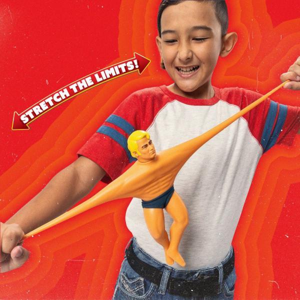 Bandai Stretch Armstrong Clásico Juguete de Acción Extensible, Muñeco Elástico que se Estira hasta 4 Veces su Tamaño Original, Ideal para Colección y Juego +3 Años