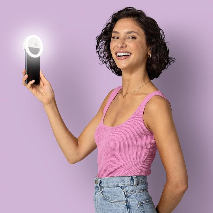 MEDISANA ESPEJO CON LUZ PARA CREACION DE CONTENIDO, 3 AUMENTOS, PORTATIL, COMPATIBLE CON MOVILES
