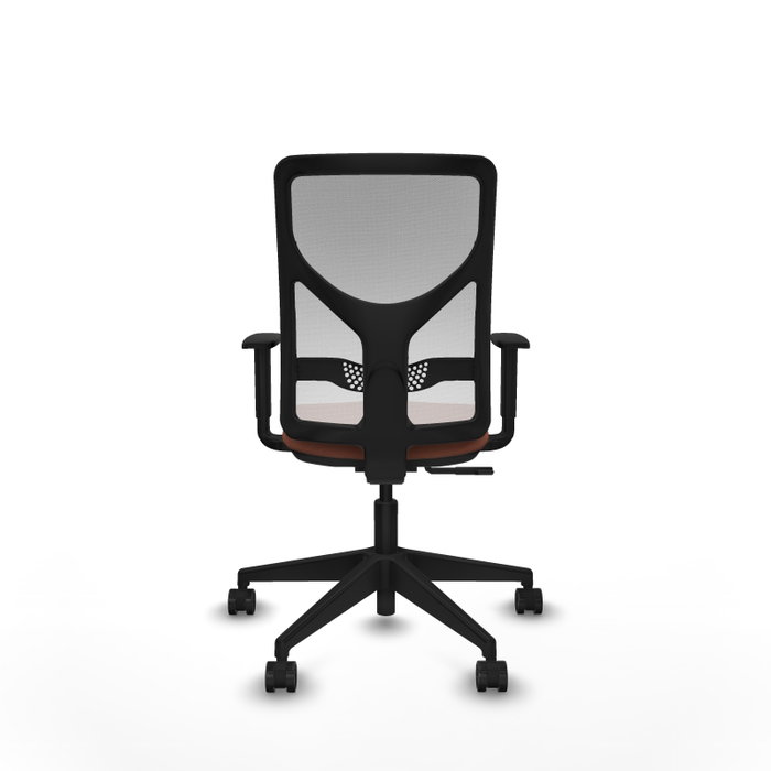 Silla de oficina Motilla con mecanismo Sincro tapizada con Tela color Marrón y malla color Blanco. Equipada con lumbar 1D, Brazos 1D y Ruedas 65mm nailon