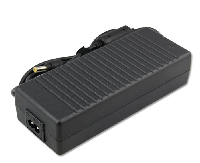 CoreParts Adaptador de Corriente para Acer 135W 19V 7.1A 5.5*2.5 mm con Cable EU CoreParts Adaptador de Corriente para Acer 135W 19V 7.1A 5.5*2.5 mm con Cable EU