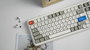 Mchose MC-K99V2-11 Teclado Mecánico Gamer 99 Teclas RGB Inalámbrico Bluetooth/USB-C Blanco