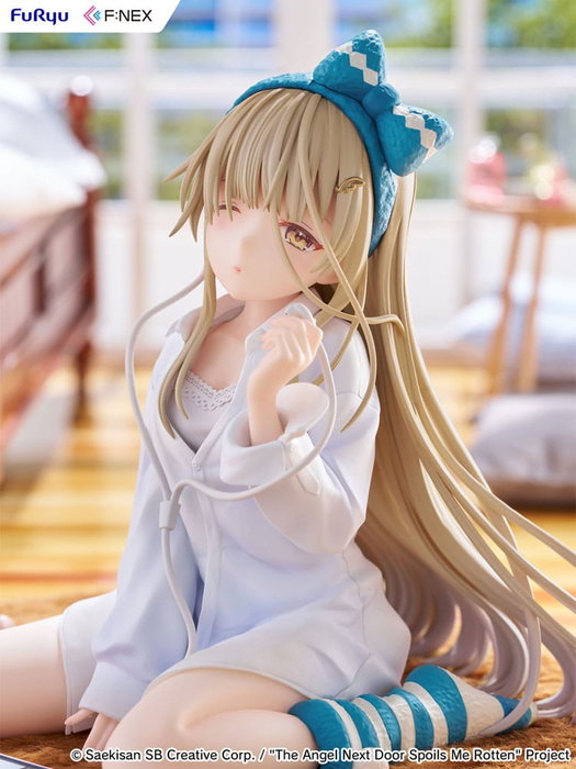 The Angel Next Door Spoils Me Rotten F:Nex Estatua PVC 1/7 Mahiru Shiina Relax Ver. 14 cm