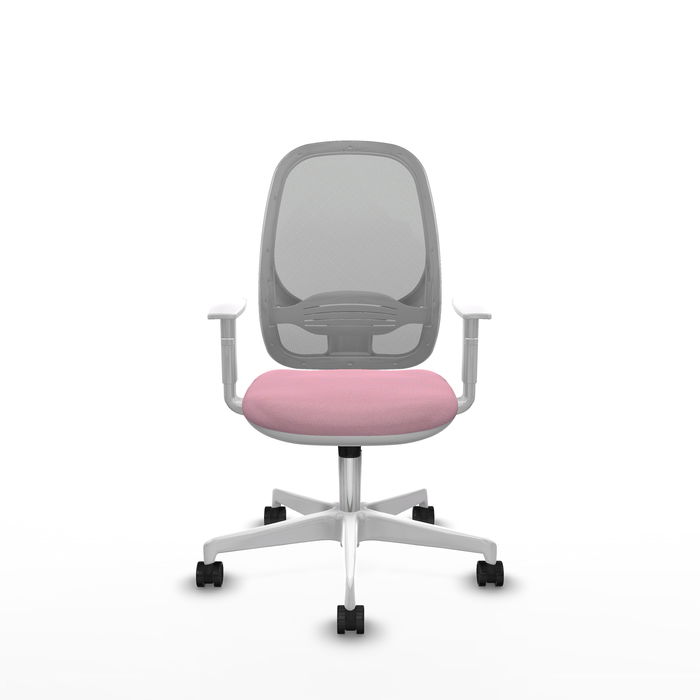 Silla de oficina Cilanco con mecanismo Sincro tapizada con Tela color Rosa y malla color Gris. Equipada con lumbar 1D, Reposabrazos blancos y Ruedas 65mm nailon