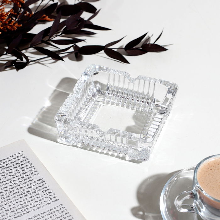 Home Deco Factory Cenicero Vidrio Surtido Redondo d. 10,5 cm x h. 3,5 cm Cuadrado 10x10 cm x h. 3,5 cm