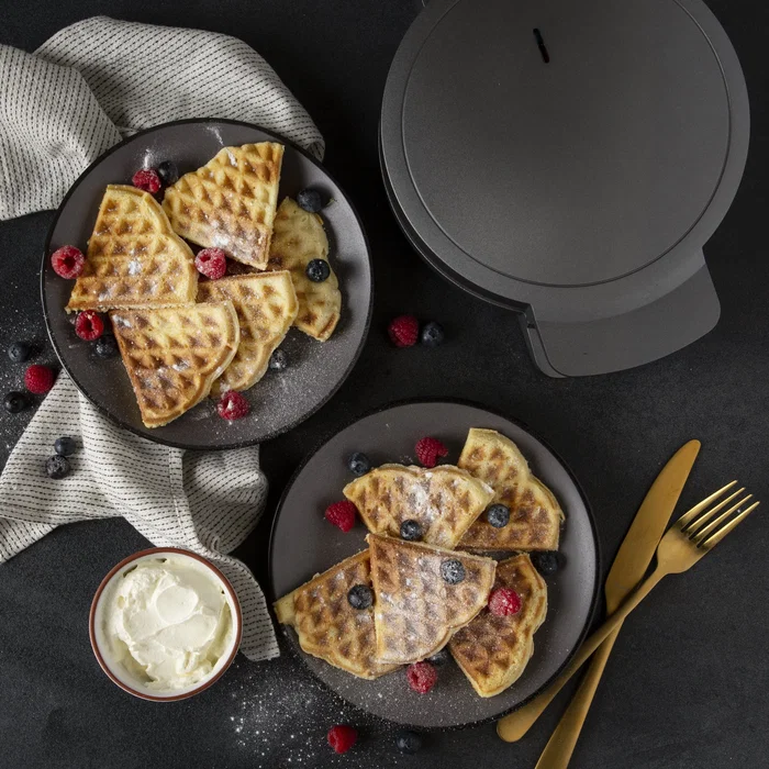 Princess Gofrera 132380 para 5 gofres con forma de corazón, 1200 W, acero inoxidable, termostato regulable, antiadherente y segura