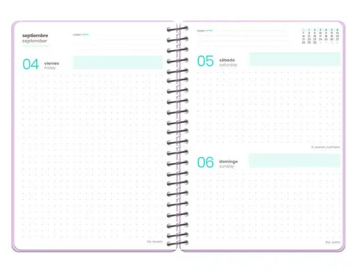 Liderpapel Agenda Escolar 2026-2027 Fantasy F Sacapuntas, Espiral Oriental, Día Página A6+, Interior Bilingüe, Papel FSC 80g, con Gomilla y Pegatinas