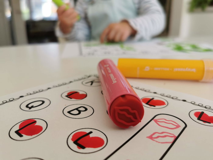 Bruynzeel Kids Super Sellos Estuche 10 unidades