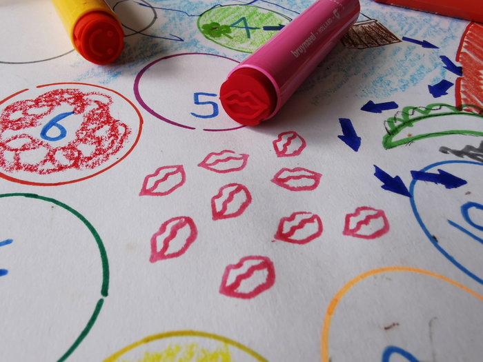 Bruynzeel Kids Super Sellos Estuche 10 unidades