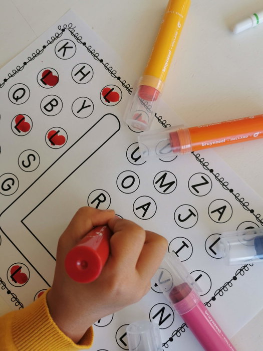 Bruynzeel Kids Super Sellos Estuche 10 unidades