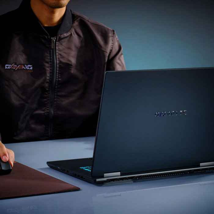 GIGABYTE GAMING A16 CWH Black Steel Intel Core i7 RTX 5070 32GB 1TB SSD 16 pulg 165Hz GIGABYTE GAMING A16 CWH Black Steel Intel Core i7 RTX 5070 32GB 1TB SSD 16 pulg 165Hz
