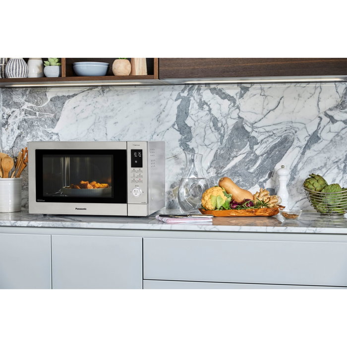 Panasonic NN CD 88 QSEPG Microondas Combinado 4 en 1 Plata