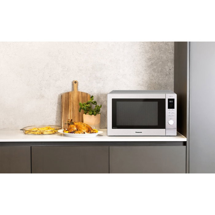 Panasonic NN CD 88 QSEPG Microondas Combinado 4 en 1 Plata