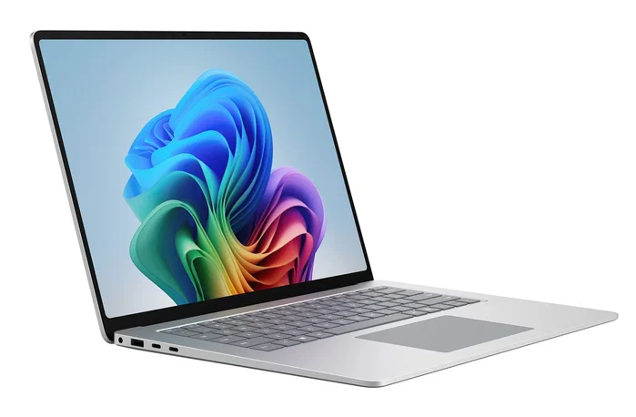 Microsoft Surface Laptop 13,8 pulgadas Intel Core Ultra 7 16 GB 512 GB Platino