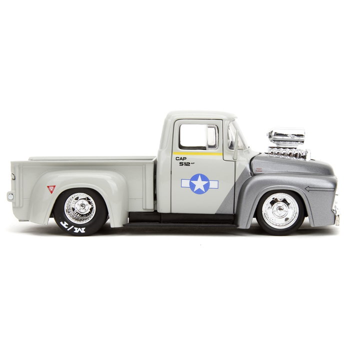 Jada Street Fighter 1956 Ford Pickup 1:24 con figura de Guile Jada Street Fighter 1956 Ford Pickup 1:24 con figura de Guile