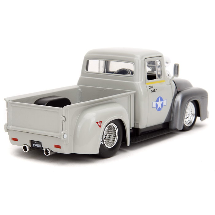 Jada Street Fighter 1956 Ford Pickup 1:24 con figura de Guile Jada Street Fighter 1956 Ford Pickup 1:24 con figura de Guile