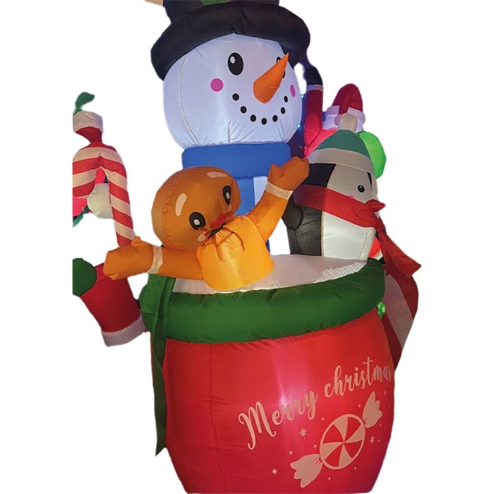 Basics Muñeco de nieve hinchable en taza con pingüino y galleta de jengibre Basics Muñeco de nieve hinchable en taza con pingüino y galleta de jengibre